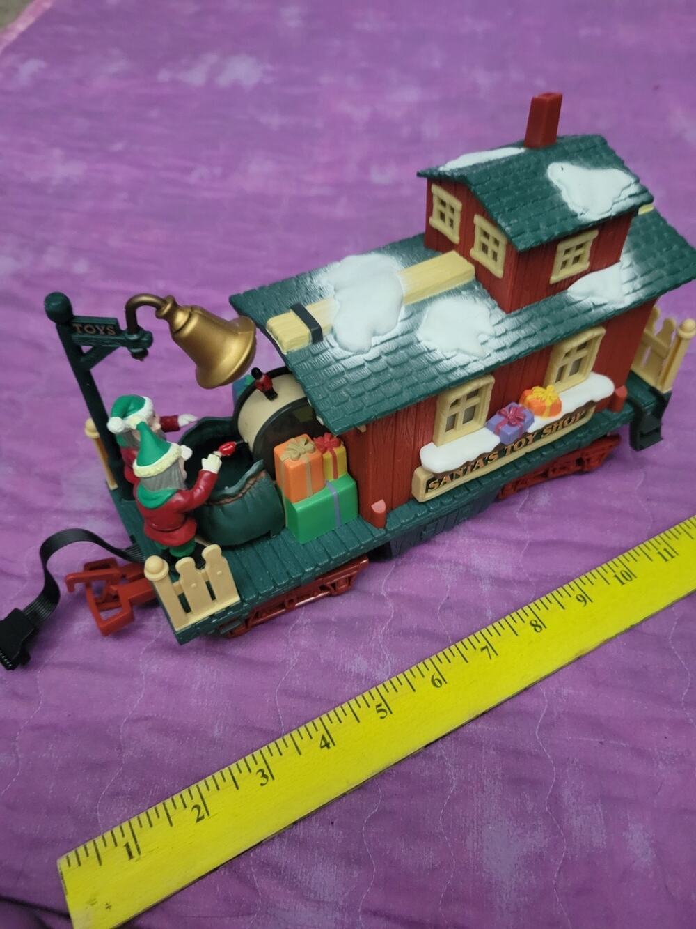 New Bright Holiday Express #384 Santa's Toy Shop Christmas Train Car 🚂🎄